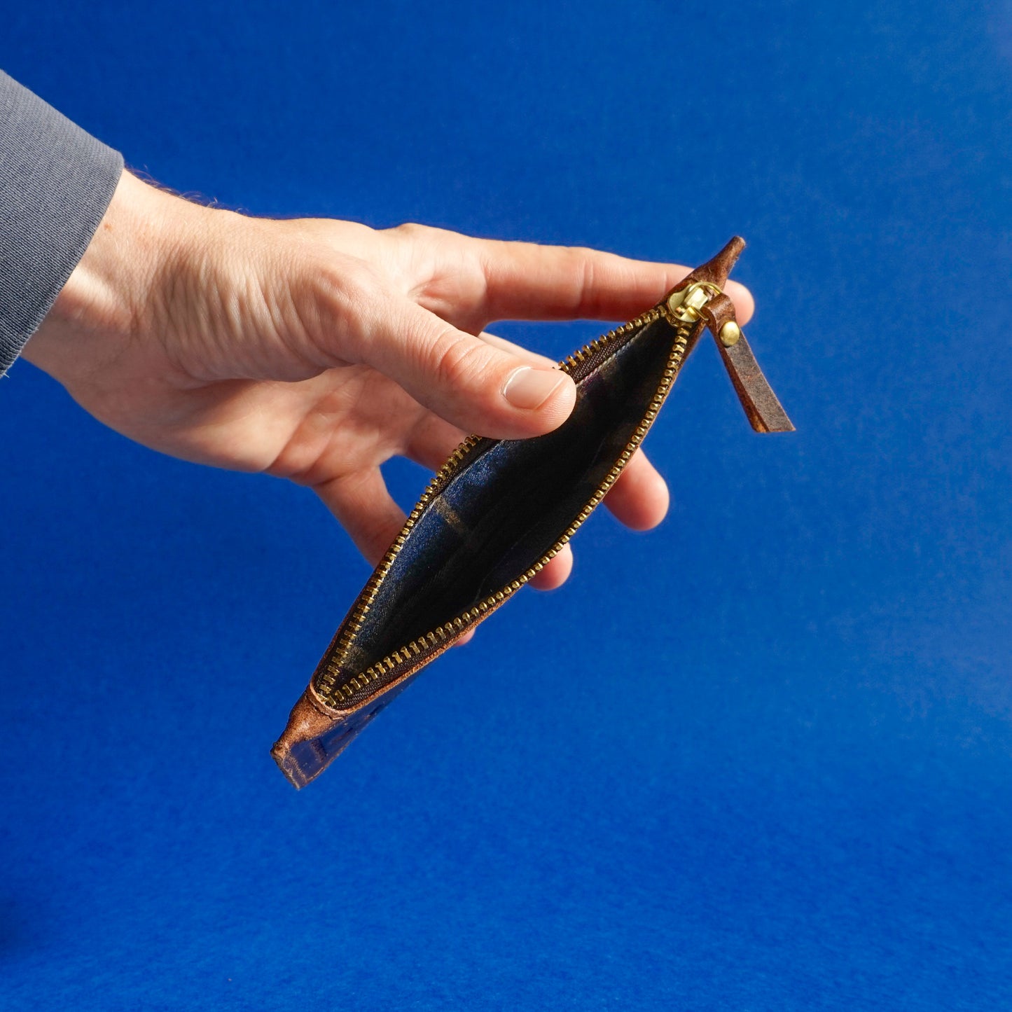 Field Day Wallet Waxed Buffalo Hide