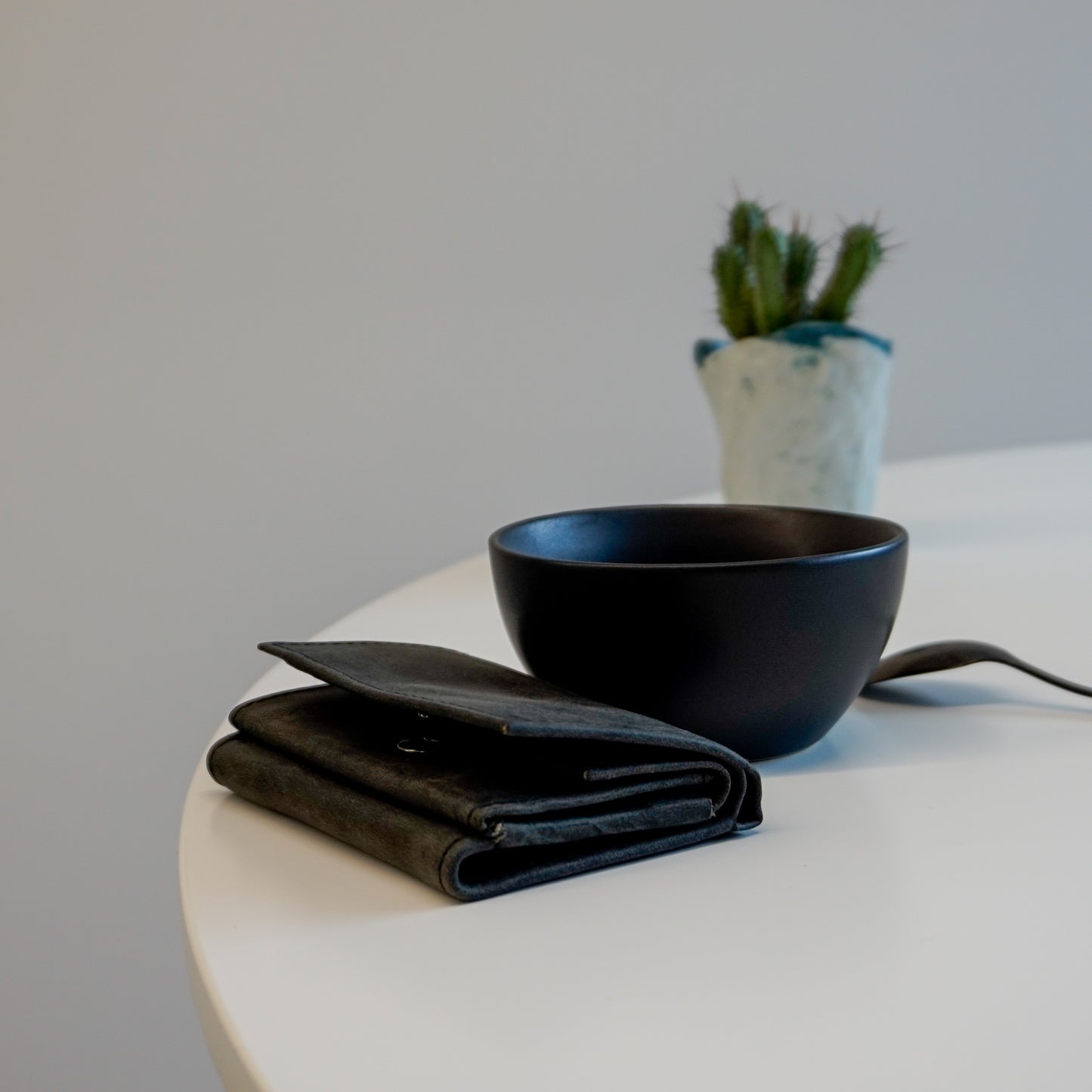 Glebe Wallet Cowhide Black