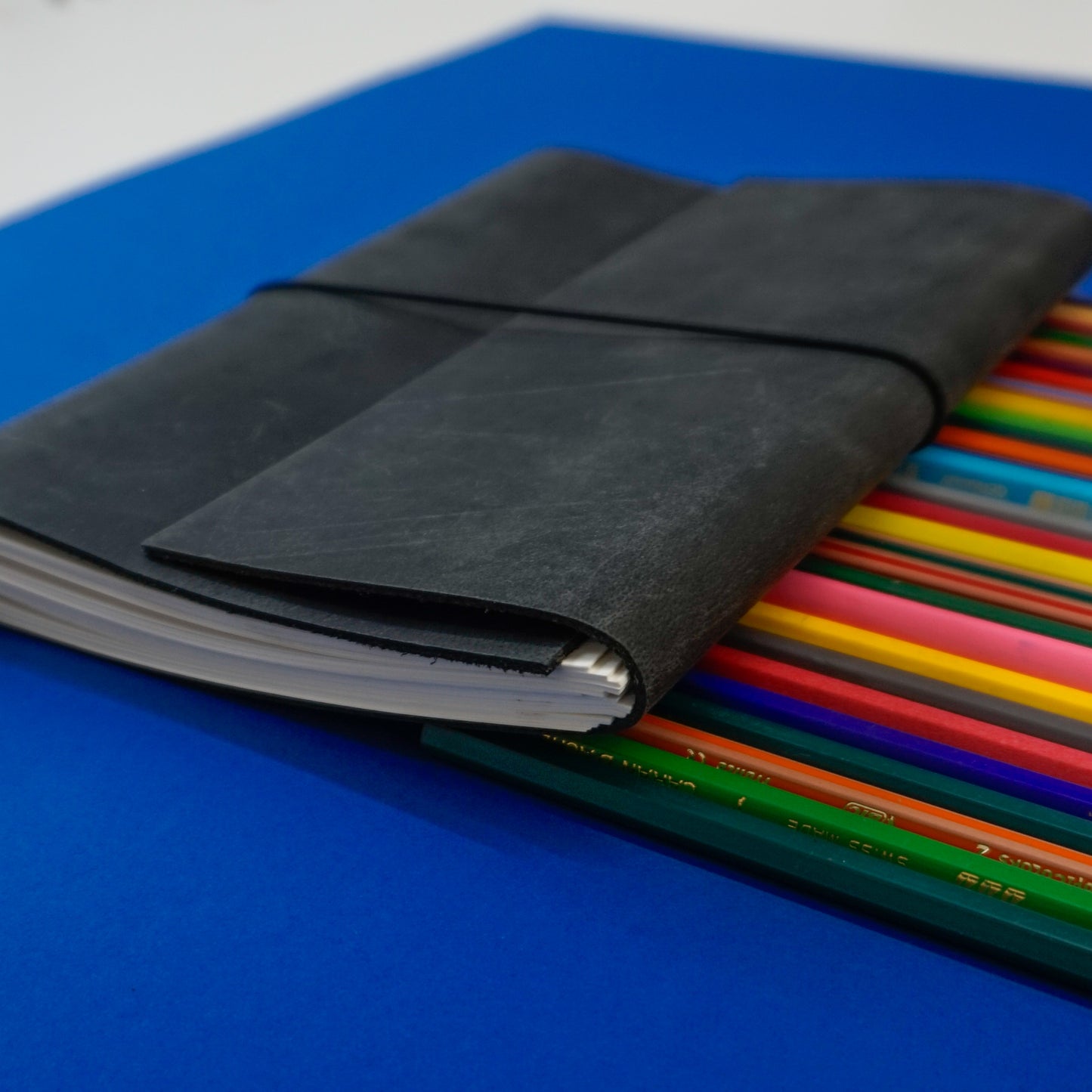 Midori A5 Journal Lock in Black Cowhide
