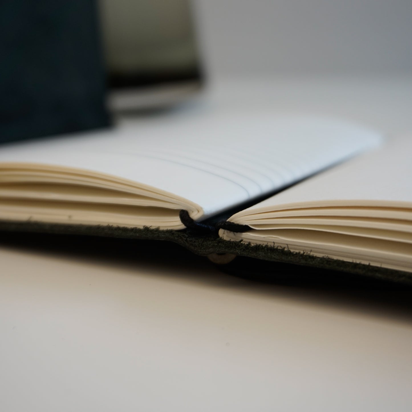 Midori A5 Journal Elastic in Black Cowhide