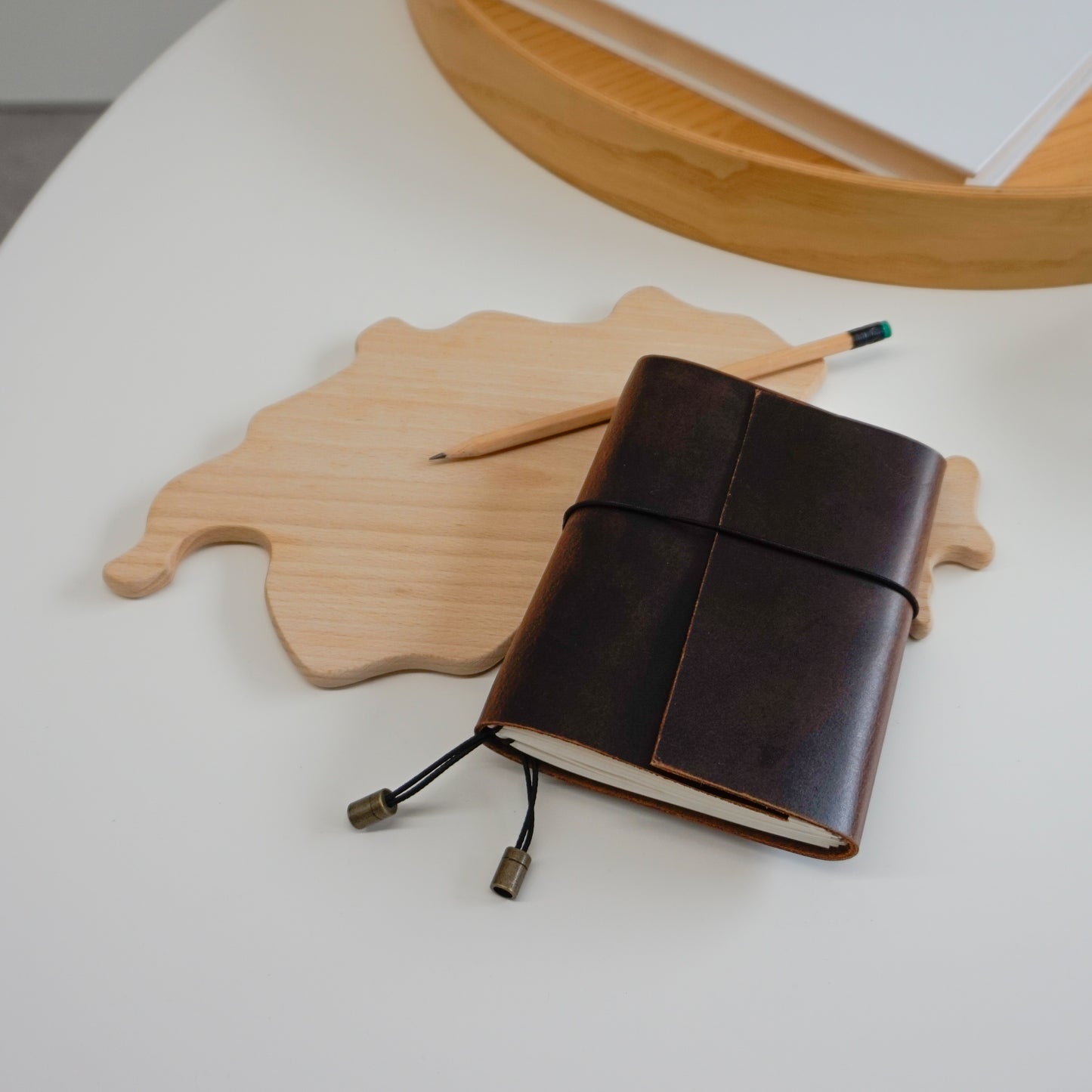 Midori A6 Journal Elastic in Waxed Buffalo Hide