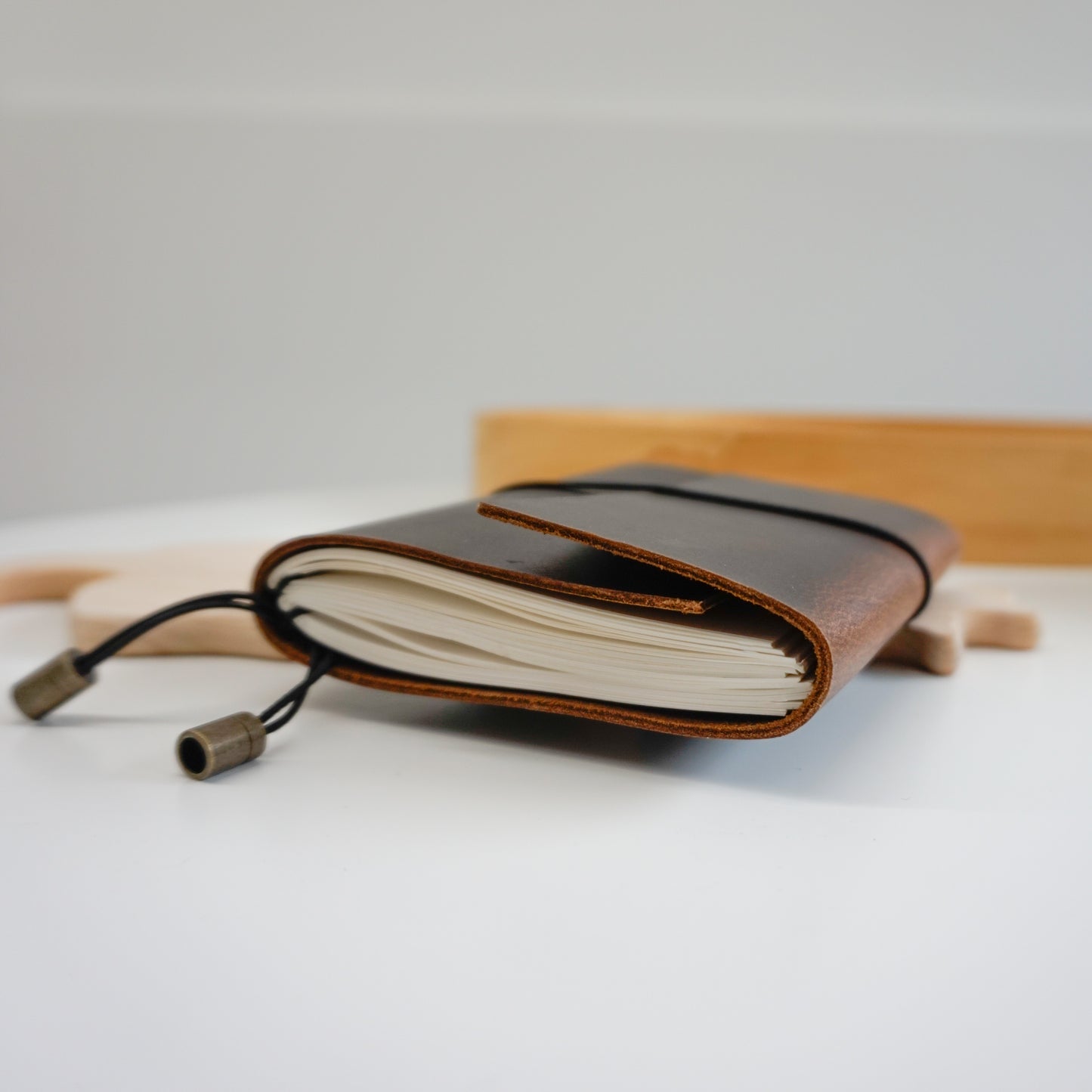 Midori A6 Journal Elastic in Waxed Buffalo Hide