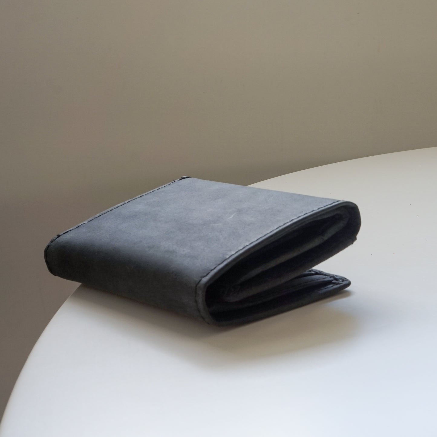Newport Wallet Cowhide Black