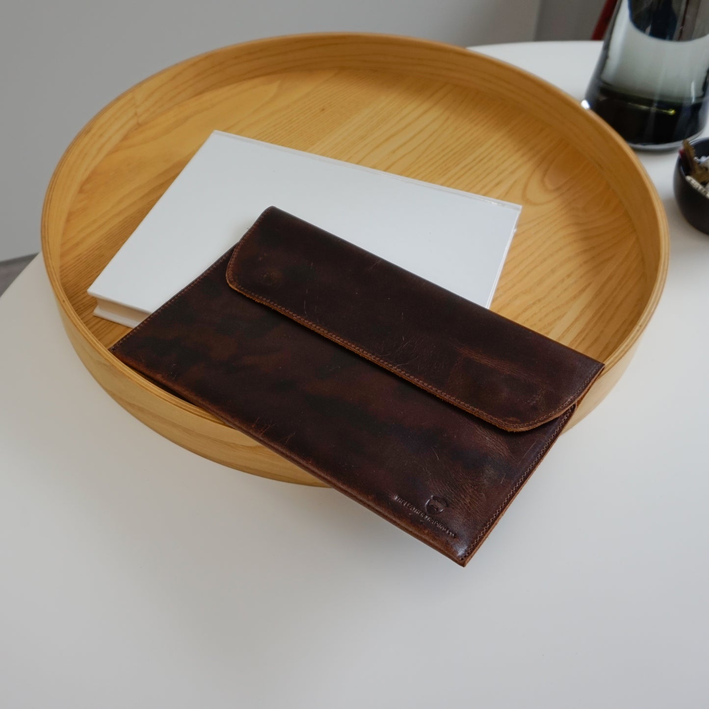 Newtown 11 Tablet Case Waxed Buffalo Hide
