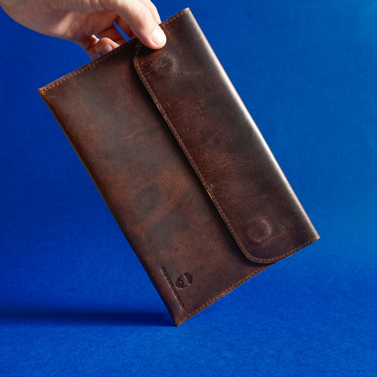 Newtown 8 Small Tablet Case Waxed Buffalo Hide