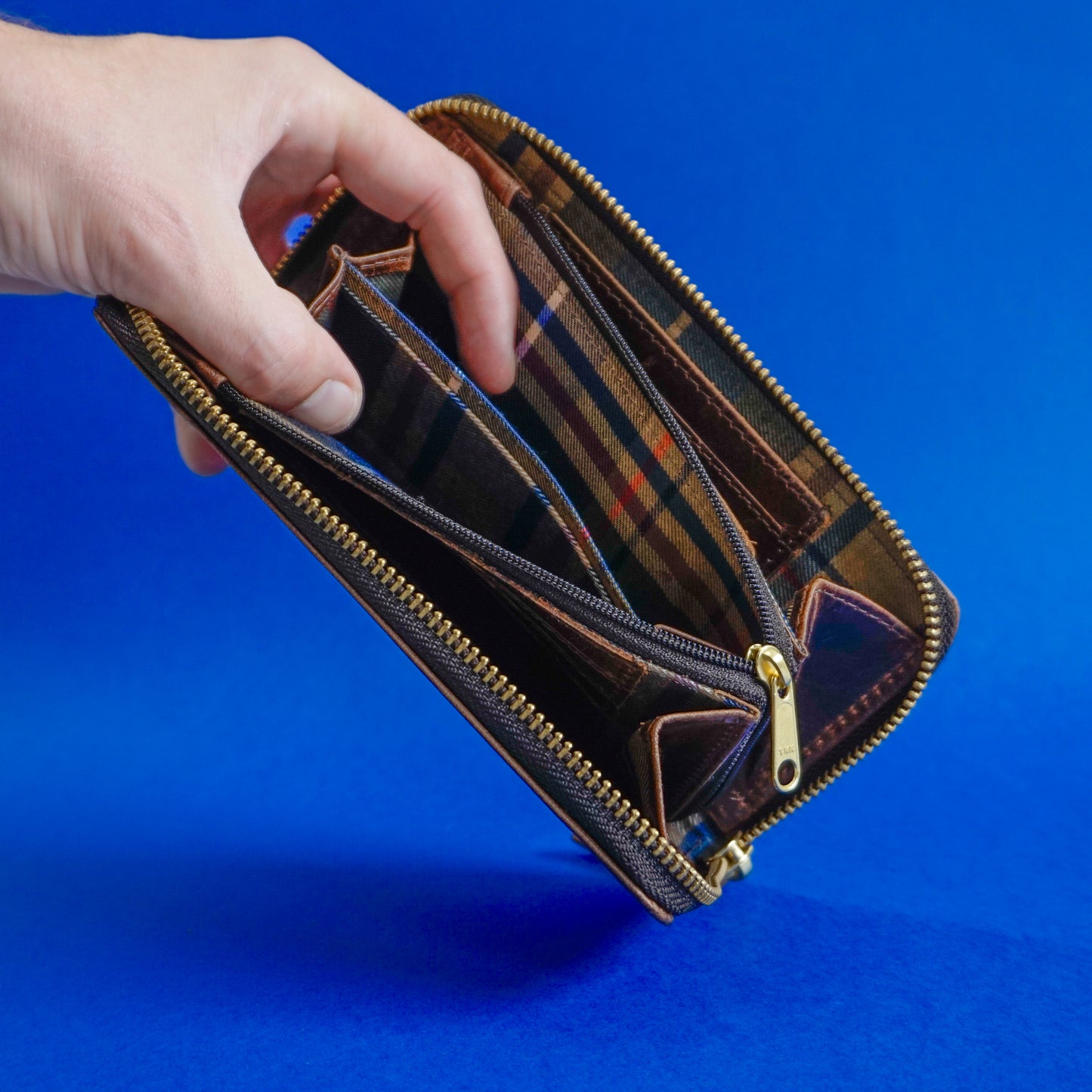 Potts Point Clutch Wallet Waxed Buffalo Hide
