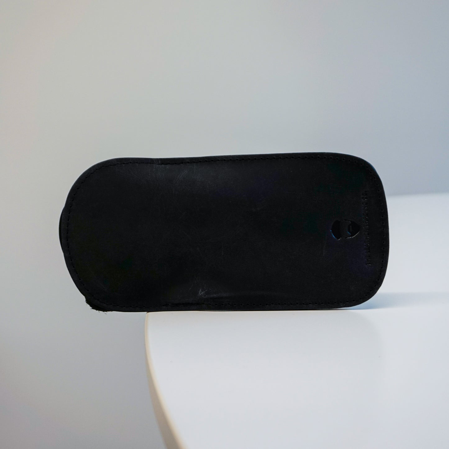 Slip Inn Glasses Case Cowhide Black