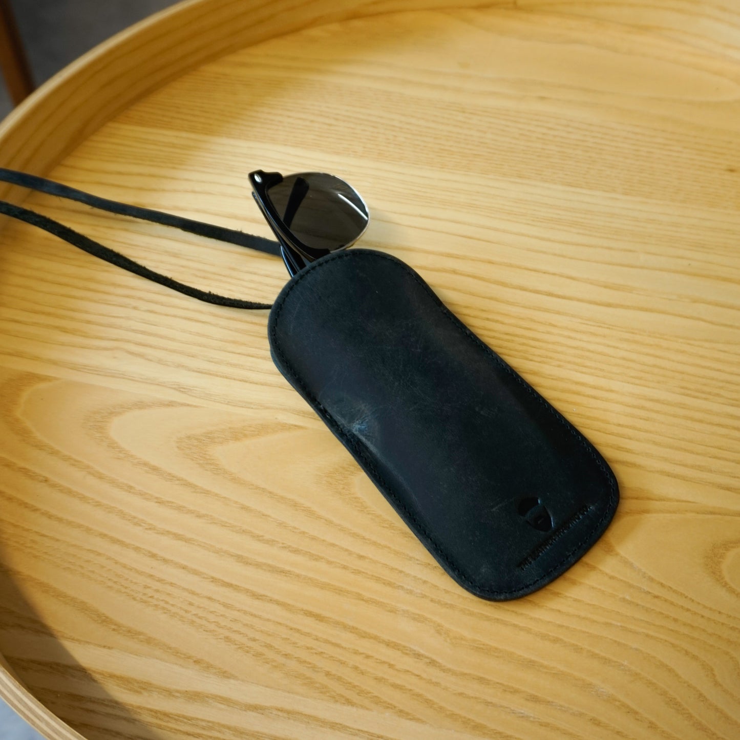 Slip Inn Glasses Case Cowhide Black