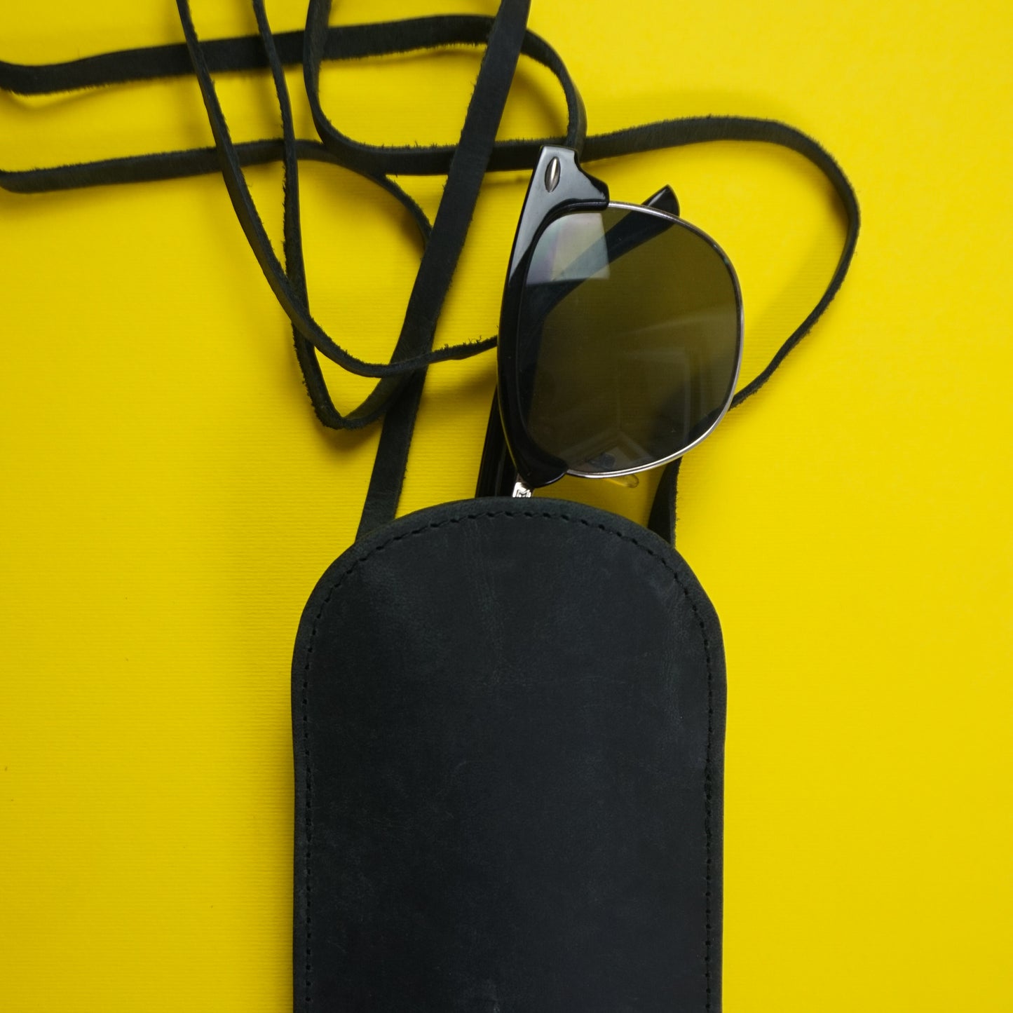 Slip Inn Glasses Case Cowhide Black