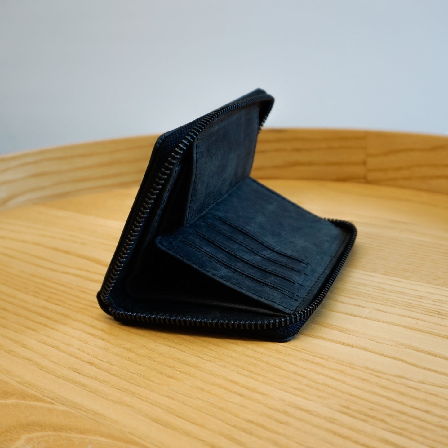 Tassie Wallet Cowhide Black