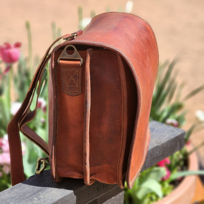 Mascot 16 GT- Full Grain Leather Messenger Full Flap Satchel Bag