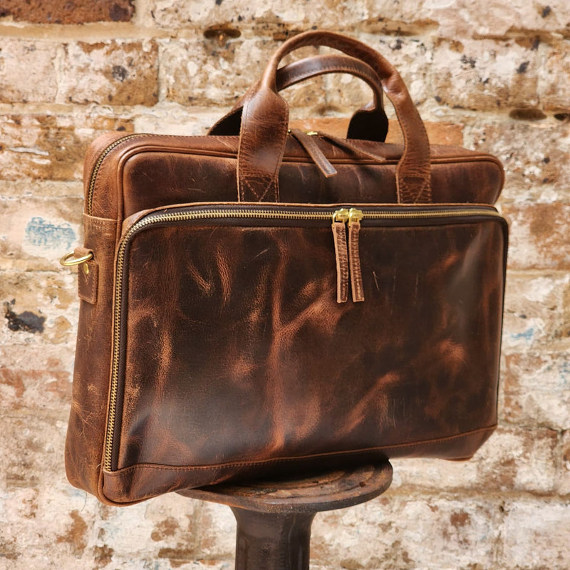 PYRMONT 16-BUFF-ZIP-LAPTOP BAG-BROWN