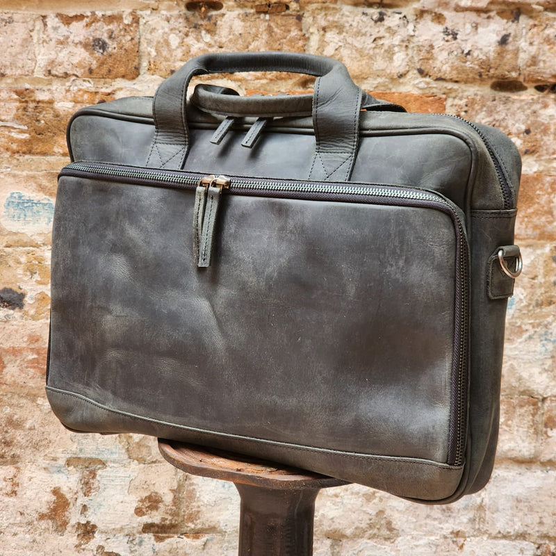 PYRMONT 16-BUFF-ZIP-LAPTOP BAG-BLACK