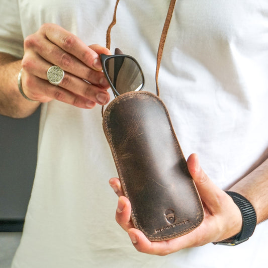 Slip Inn Glasses Case Waxed Buffalo Hide